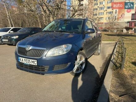 Синій Шкода Фабія, об'ємом двигуна 1.6 л та пробігом 210 тис. км за 6200 $, фото 1 на Automoto.ua