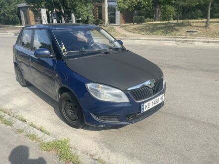 Шкода Фабия 2012 в Запорожье на Automoto.ua Синий Шкода Фабия, объемом двигателя 1.4 л и пробегом 280 тыс. км за 2000 $, фото 1 на Automoto.ua