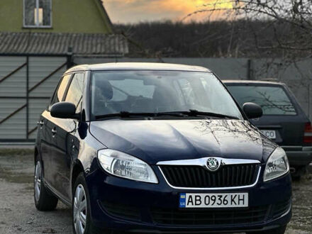 Синий Шкода Фабия, объемом двигателя 1.4 л и пробегом 283 тыс. км за 5400 $, фото 1 на Automoto.ua