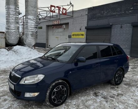 Синий Шкода Фабия, объемом двигателя 1.6 л и пробегом 320 тыс. км за 5800 $, фото 1 на Automoto.ua