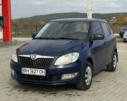 Синій Шкода Фабія, об'ємом двигуна 1.39 л та пробігом 285 тис. км за 2999 $, фото 1 на Automoto.ua