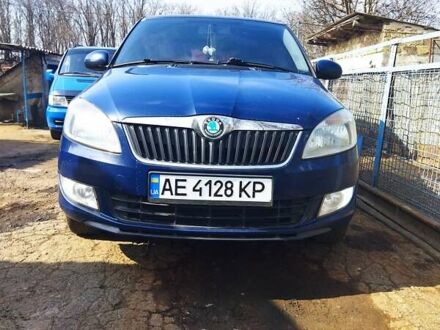 Синий Шкода Фабия, объемом двигателя 0 л и пробегом 250 тыс. км за 7500 $, фото 1 на Automoto.ua