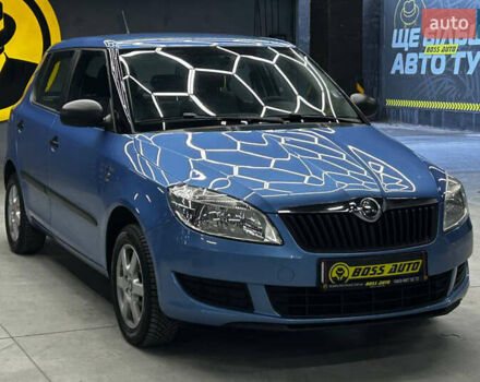 Шкода Фабія 2014 у Чернівцях на Automoto.ua Синій Шкода Фабія, об'ємом двигуна 1.2 л та пробігом 138 тис. км за 7000 $, фото 1 на Automoto.ua