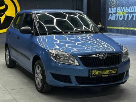 Синий Шкода Фабия, объемом двигателя 1.2 л и пробегом 138 тыс. км за 7000 $, фото 1 на Automoto.ua