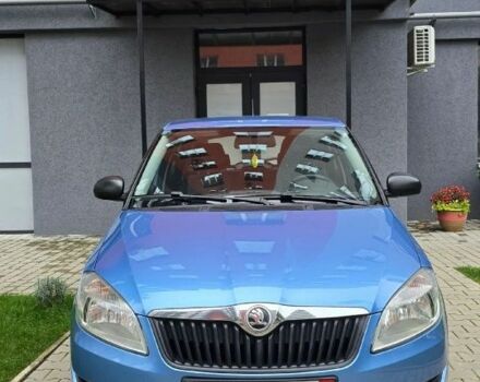 Синий Шкода Фабия, объемом двигателя 0 л и пробегом 141 тыс. км за 6600 $, фото 1 на Automoto.ua
