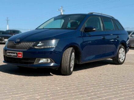 Шкода Фабия 2015 в Львове на Automoto.ua Синий Шкода Фабия, объемом двигателя 1.4 л и пробегом 230 тыс. км за 6730 $, фото 1 на Automoto.ua