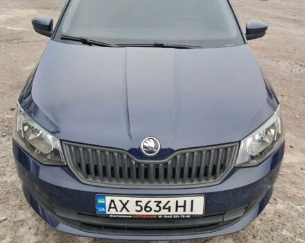 Синий Шкода Фабия, объемом двигателя 1 л и пробегом 127 тыс. км за 5200 $, фото 1 на Automoto.ua
