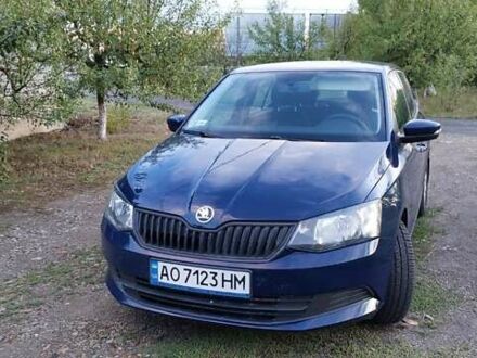 Шкода Фабия 2017 в Ужгороде на Automoto.ua Синий Шкода Фабия, объемом двигателя 1 л и пробегом 208 тыс. км за 7100 $, фото 1 на Automoto.ua