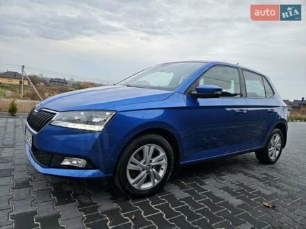 Синий Шкода Фабия, объемом двигателя 1 л и пробегом 41 тыс. км за 15800 $, фото 1 на Automoto.ua