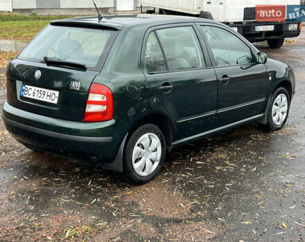 Зеленый Шкода Фабия, объемом двигателя 1.4 л и пробегом 298 тыс. км за 2950 $, фото 4 на Automoto.ua