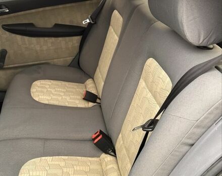 Зеленый Шкода Фабия, объемом двигателя 1.9 л и пробегом 287 тыс. км за 2000 $, фото 10 на Automoto.ua