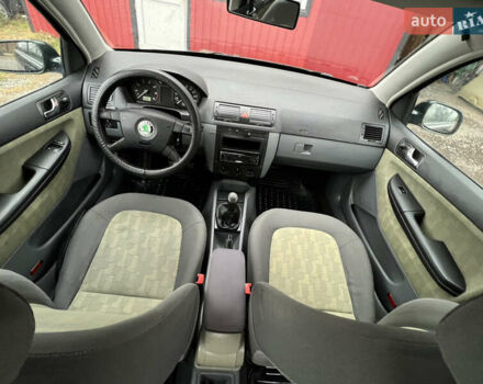 Зеленый Шкода Фабия, объемом двигателя 1.4 л и пробегом 298 тыс. км за 2950 $, фото 19 на Automoto.ua