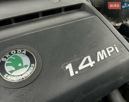 Зеленый Шкода Фабия, объемом двигателя 1.4 л и пробегом 298 тыс. км за 2950 $, фото 23 на Automoto.ua