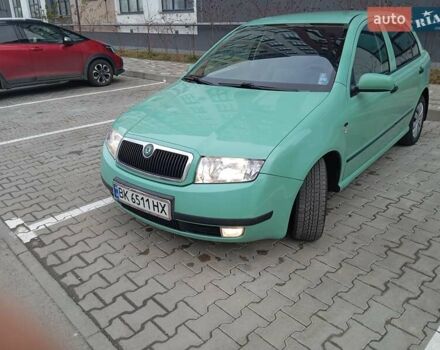 Зеленый Шкода Фабия, объемом двигателя 1.4 л и пробегом 284 тыс. км за 3150 $, фото 1 на Automoto.ua