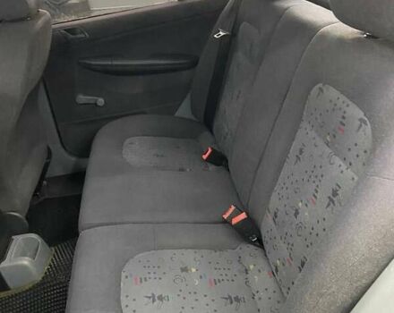 Зелений Шкода Фабія, об'ємом двигуна 1.4 л та пробігом 196 тис. км за 2800 $, фото 9 на Automoto.ua