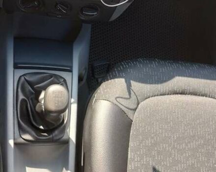 Зеленый Шкода Фабия, объемом двигателя 1.4 л и пробегом 220 тыс. км за 4200 $, фото 20 на Automoto.ua