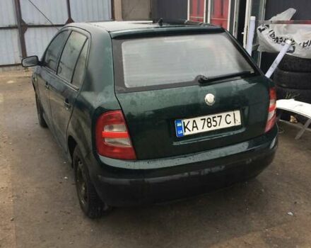 Зелений Шкода Фабія, об'ємом двигуна 1.39 л та пробігом 250 тис. км за 2200 $, фото 2 на Automoto.ua