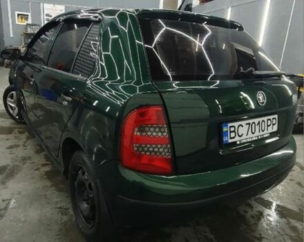 Зелений Шкода Фабія, об'ємом двигуна 1.4 л та пробігом 190 тис. км за 2150 $, фото 3 на Automoto.ua