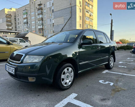 Зеленый Шкода Фабия, объемом двигателя 1.39 л и пробегом 299 тыс. км за 3599 $, фото 1 на Automoto.ua