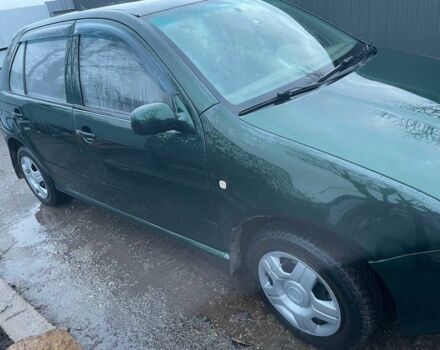 Зеленый Шкода Фабия, объемом двигателя 1.4 л и пробегом 268 тыс. км за 2650 $, фото 1 на Automoto.ua