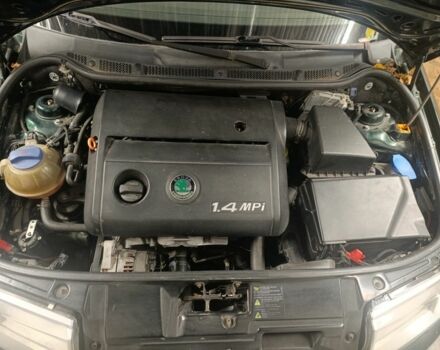 Зеленый Шкода Фабия, объемом двигателя 0 л и пробегом 175 тыс. км за 3100 $, фото 7 на Automoto.ua