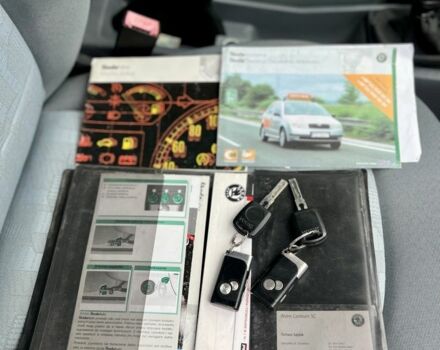 Зелений Шкода Фабія, об'ємом двигуна 1.4 л та пробігом 269 тис. км за 2399 $, фото 6 на Automoto.ua