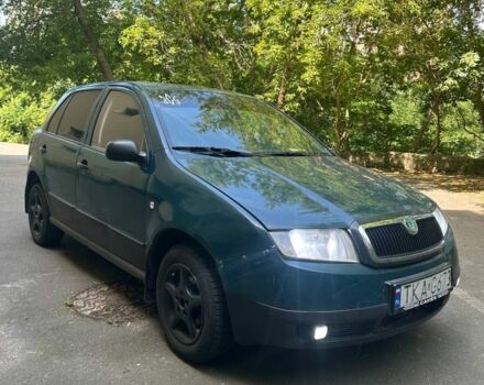 Зеленый Шкода Фабия, объемом двигателя 1.3 л и пробегом 170 тыс. км за 1350 $, фото 1 на Automoto.ua