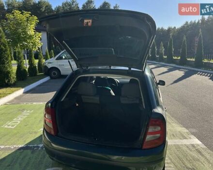 Зеленый Шкода Фабия, объемом двигателя 1.39 л и пробегом 200 тыс. км за 3400 $, фото 19 на Automoto.ua