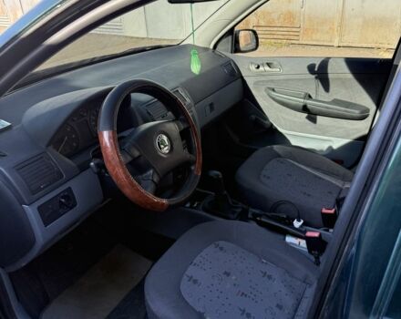 Зеленый Шкода Фабия, объемом двигателя 1.4 л и пробегом 367 тыс. км за 3100 $, фото 3 на Automoto.ua