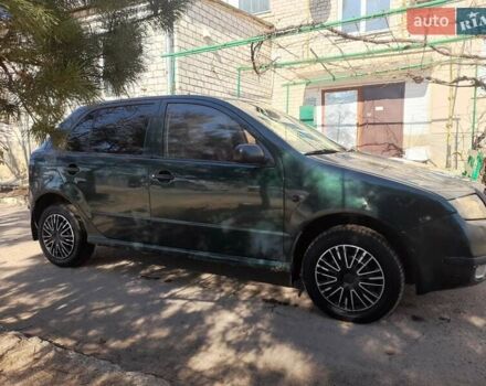 Зеленый Шкода Фабия, объемом двигателя 1.2 л и пробегом 200 тыс. км за 3300 $, фото 5 на Automoto.ua