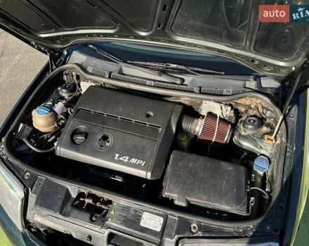 Зеленый Шкода Фабия, объемом двигателя 1.39 л и пробегом 200 тыс. км за 3400 $, фото 15 на Automoto.ua