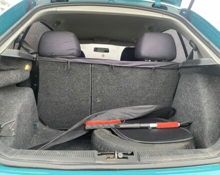 Зеленый Шкода Фабия, объемом двигателя 1.4 л и пробегом 350 тыс. км за 1450 $, фото 7 на Automoto.ua