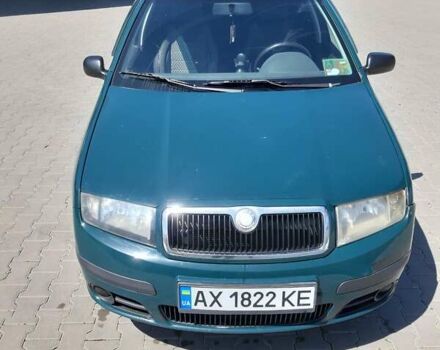 Зеленый Шкода Фабия, объемом двигателя 1.2 л и пробегом 229 тыс. км за 2800 $, фото 2 на Automoto.ua