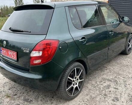Зеленый Шкода Фабия, объемом двигателя 1.39 л и пробегом 224 тыс. км за 5350 $, фото 6 на Automoto.ua