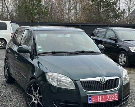 Зеленый Шкода Фабия, объемом двигателя 1.39 л и пробегом 225 тыс. км за 5200 $, фото 4 на Automoto.ua