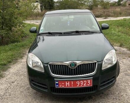 Зеленый Шкода Фабия, объемом двигателя 1.39 л и пробегом 224 тыс. км за 5350 $, фото 1 на Automoto.ua