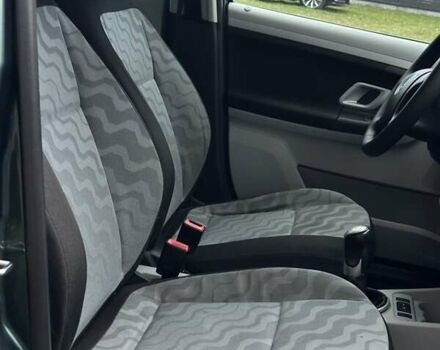 Зеленый Шкода Фабия, объемом двигателя 1.39 л и пробегом 225 тыс. км за 5200 $, фото 39 на Automoto.ua