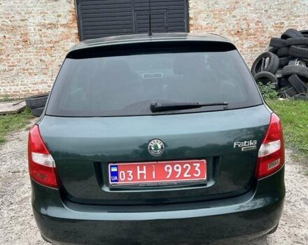 Зеленый Шкода Фабия, объемом двигателя 1.39 л и пробегом 224 тыс. км за 5350 $, фото 5 на Automoto.ua