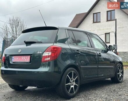 Зеленый Шкода Фабия, объемом двигателя 1.39 л и пробегом 225 тыс. км за 5200 $, фото 10 на Automoto.ua