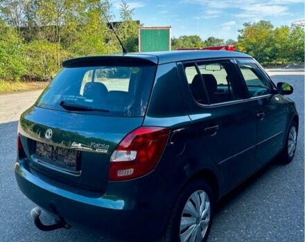 Зеленый Шкода Фабия, объемом двигателя 1.2 л и пробегом 126 тыс. км за 4900 $, фото 3 на Automoto.ua
