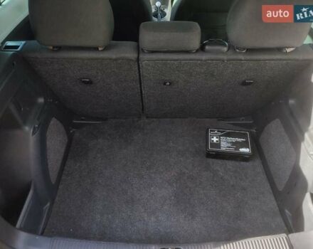 Зеленый Шкода Фабия, объемом двигателя 1.39 л и пробегом 224 тыс. км за 5350 $, фото 21 на Automoto.ua