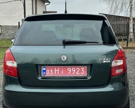 Зеленый Шкода Фабия, объемом двигателя 1.39 л и пробегом 225 тыс. км за 5200 $, фото 48 на Automoto.ua