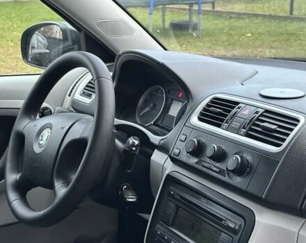 Зеленый Шкода Фабия, объемом двигателя 1.39 л и пробегом 225 тыс. км за 5200 $, фото 36 на Automoto.ua