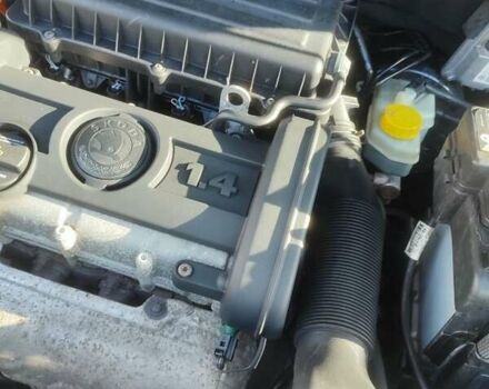 Зеленый Шкода Фабия, объемом двигателя 1.39 л и пробегом 224 тыс. км за 5350 $, фото 24 на Automoto.ua