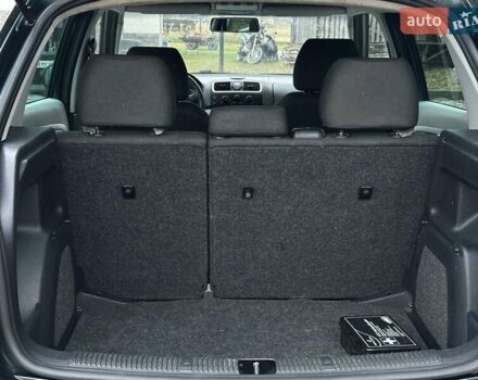 Зеленый Шкода Фабия, объемом двигателя 1.39 л и пробегом 225 тыс. км за 5200 $, фото 50 на Automoto.ua