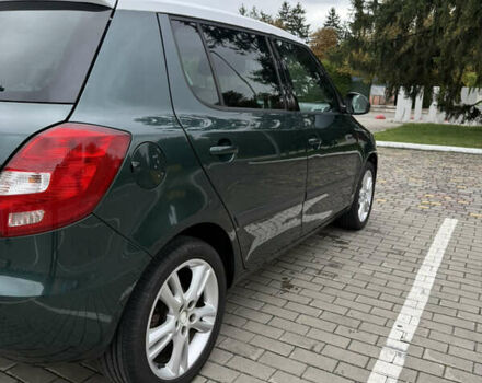 Зеленый Шкода Фабия, объемом двигателя 1.6 л и пробегом 226 тыс. км за 6300 $, фото 7 на Automoto.ua