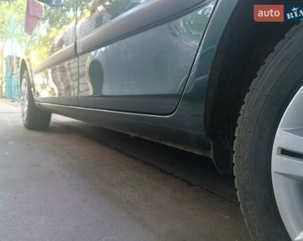 Зеленый Шкода Фабия, объемом двигателя 1.39 л и пробегом 136 тыс. км за 5400 $, фото 5 на Automoto.ua