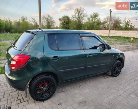 Зелений Шкода Фабія, об'ємом двигуна 1.4 л та пробігом 173 тис. км за 4800 $, фото 5 на Automoto.ua