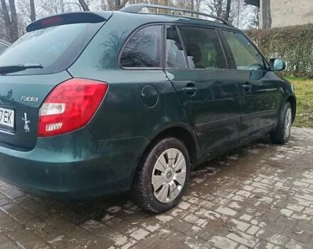 Зеленый Шкода Фабия, объемом двигателя 1.39 л и пробегом 234 тыс. км за 4901 $, фото 2 на Automoto.ua
