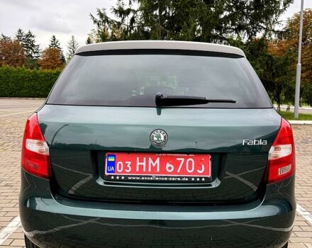 Зеленый Шкода Фабия, объемом двигателя 1.6 л и пробегом 226 тыс. км за 5850 $, фото 5 на Automoto.ua